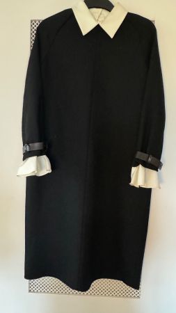 Kleid schwarz/Kragen beige/Grösse S