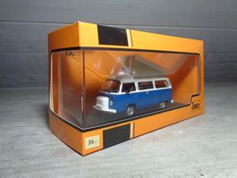 Ixo 1:43 VW Transporter T2 Westfalia 1978
