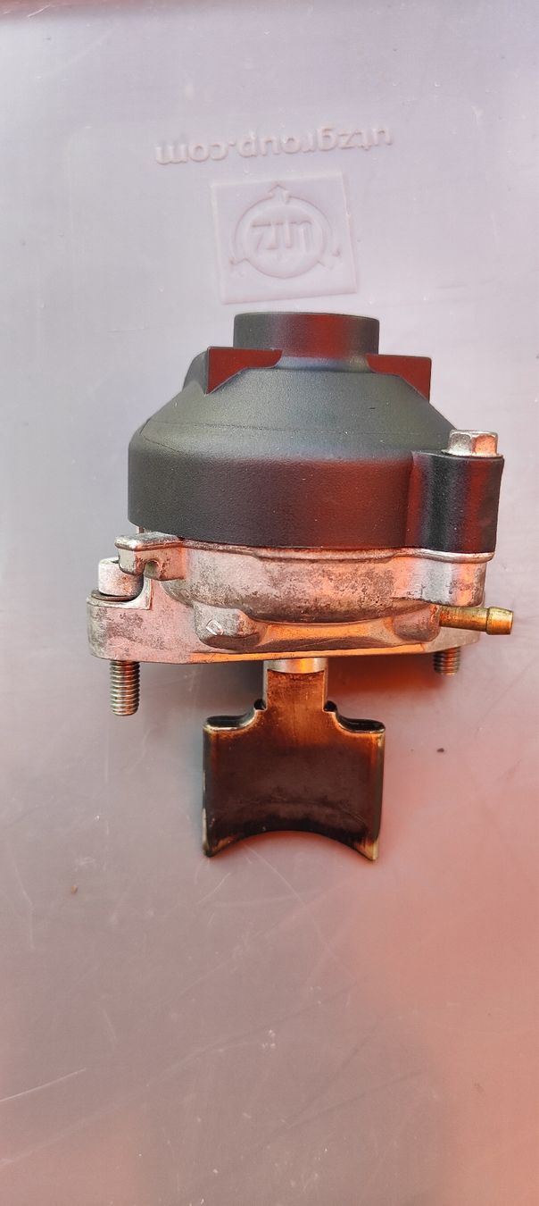 Rotax Karts: Rotax Max Evo Auslassschieber  – D'occasion à Rüti ZH par tho_6t6l 1