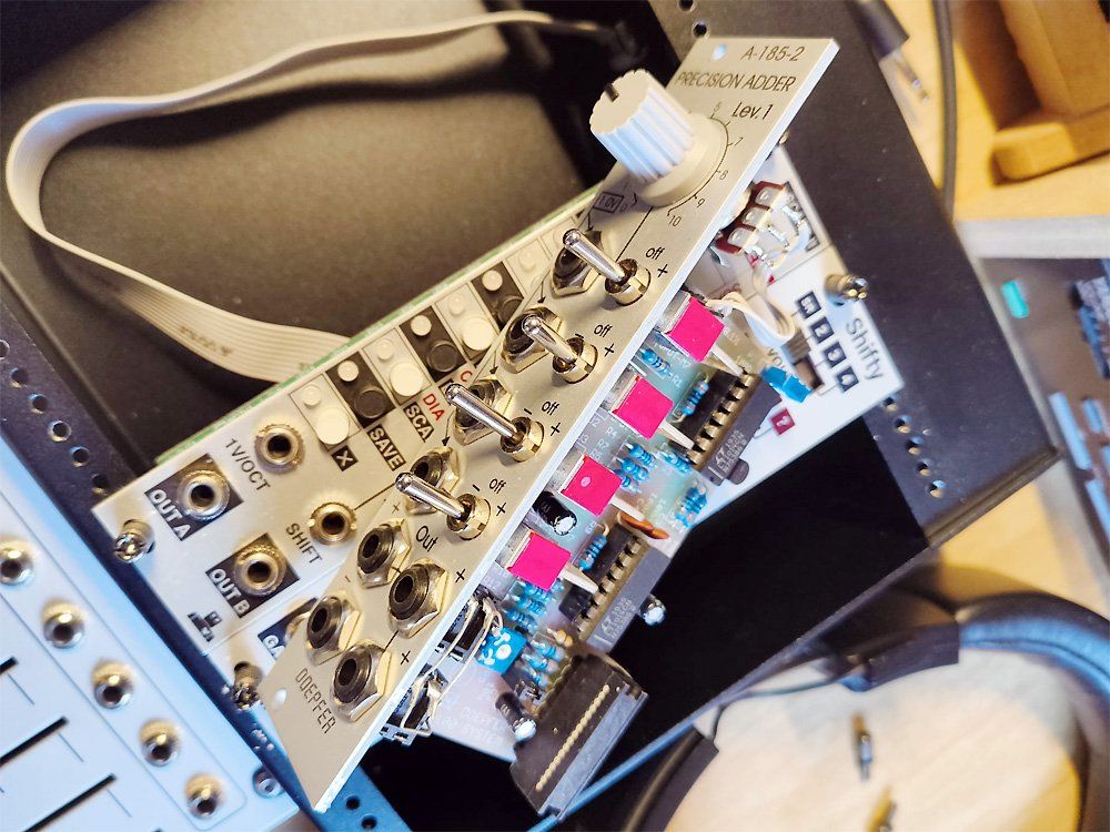 Strumenti musicali: Doepfer A-185-2 Precision Adder – Usato da Knonau venduto da der_Alexan 1