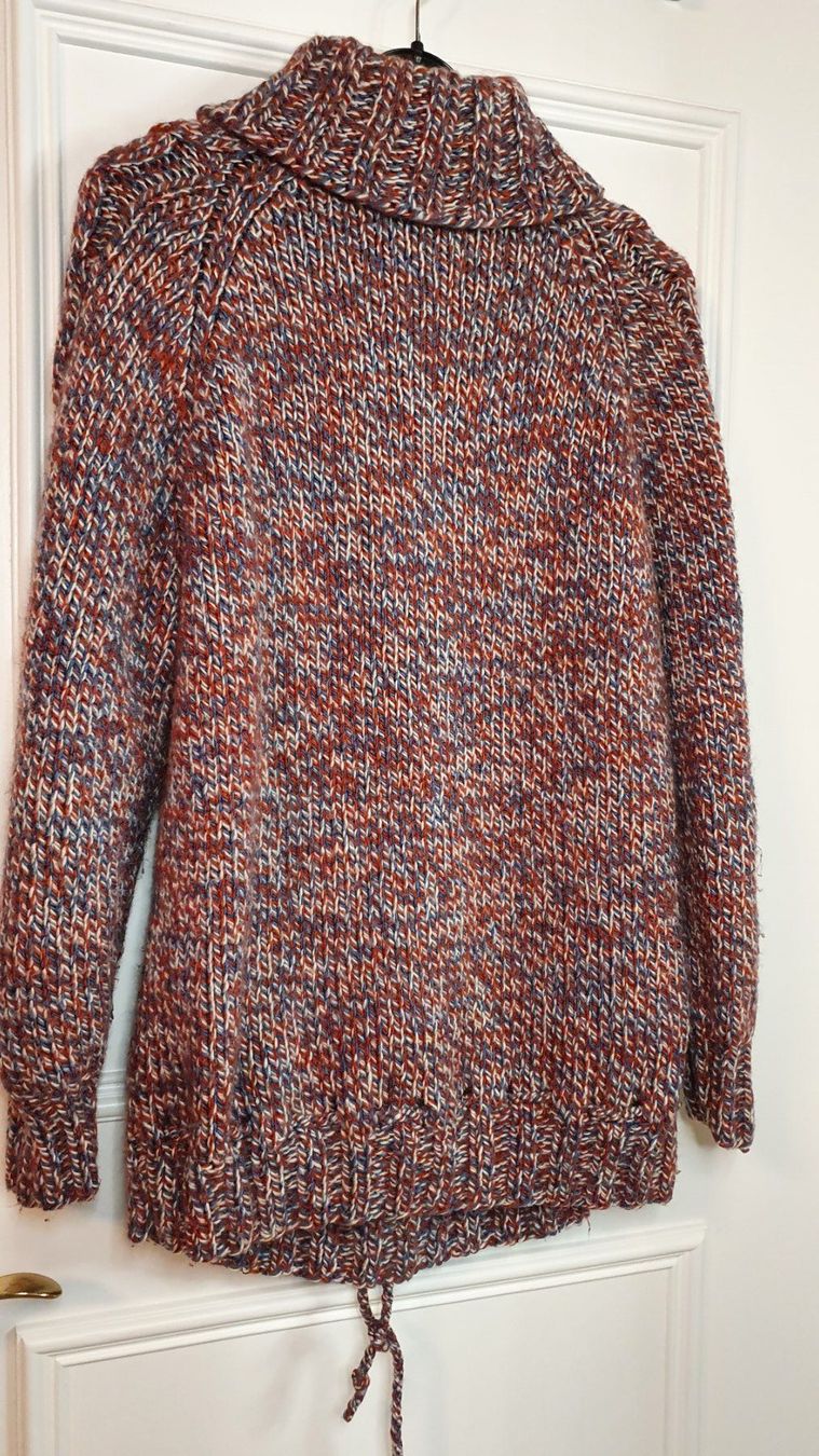 Maglioni & Felpe: Handgemachter Pullover Größe 40-L – Usato da Wald ZH venduto da Martin79 1