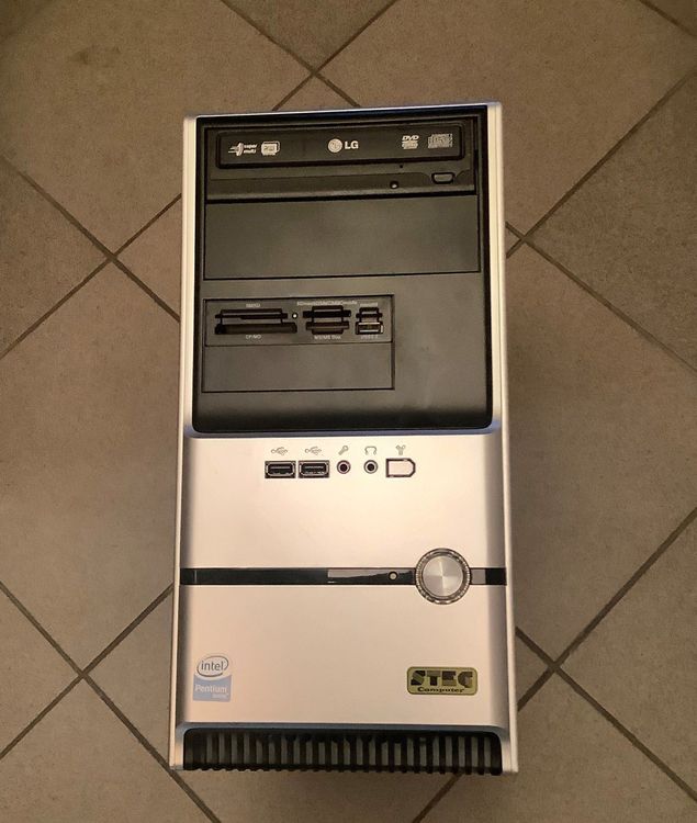 Computer mit Windows 10 und Office 2016 Kaufen auf Ricardo