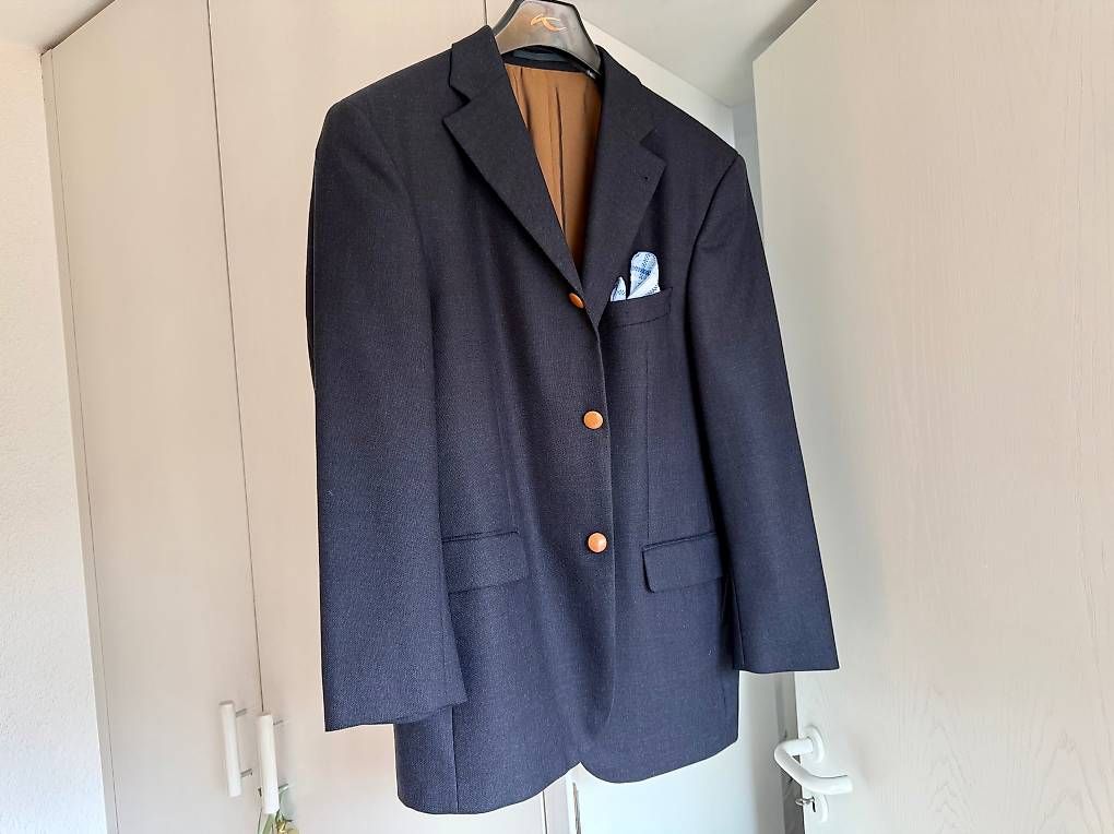 Jacken: Herrenblazer Grösse 48 Made by Strellson  – Gebraucht aus Zürich von Ro80