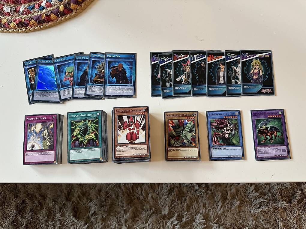 Cartoline: cartes yu gi oh – Usato da Genève venduto da m10_t92f