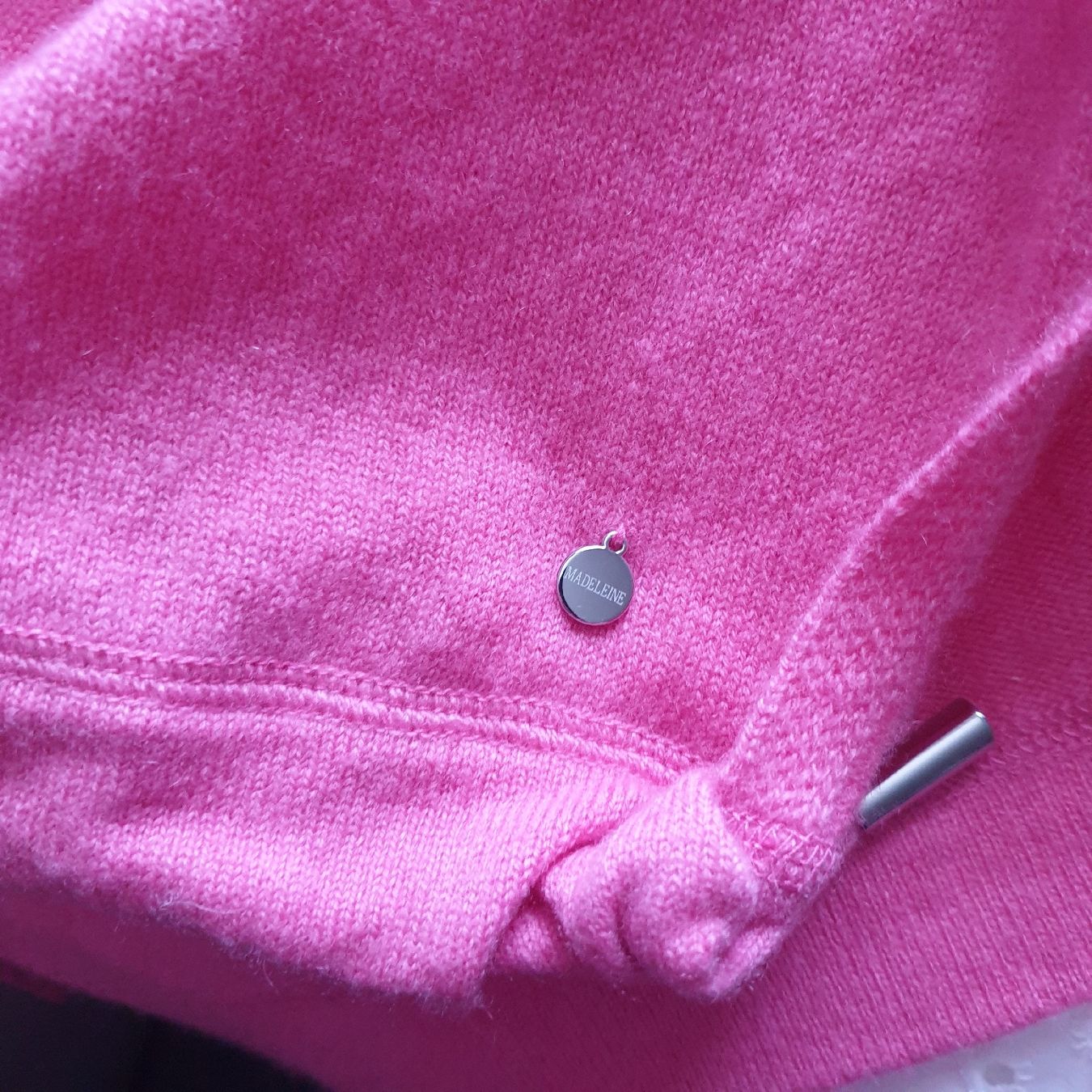 Madeleine Maglioni & Felpe: Madeleine trendiger Kaschmirpullover Gr. 36/38 – Nuovo (secondo la descrizione) da Frenkendorf venduto da Moon111 5
