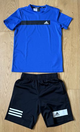 Adidas Sportset blau schwarz Grösse 152