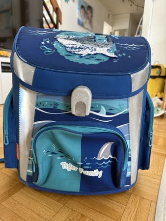 Schulranzen Tiger Family Hai blau gebraucht
