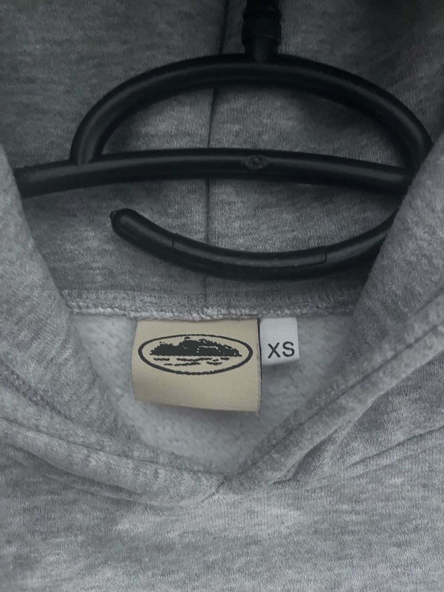 Corteiz Maglioni & Felpe: Corteiz Hoodie Gray – Usato da Biel/Bienne venduto da you_6vsv 2