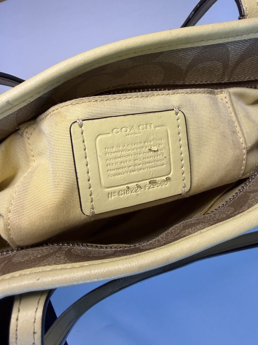 Coach Sacs femmes: Original Coach City Tote Handtasche – D'occasion à Vionnaz par b_f_d_r_g 5