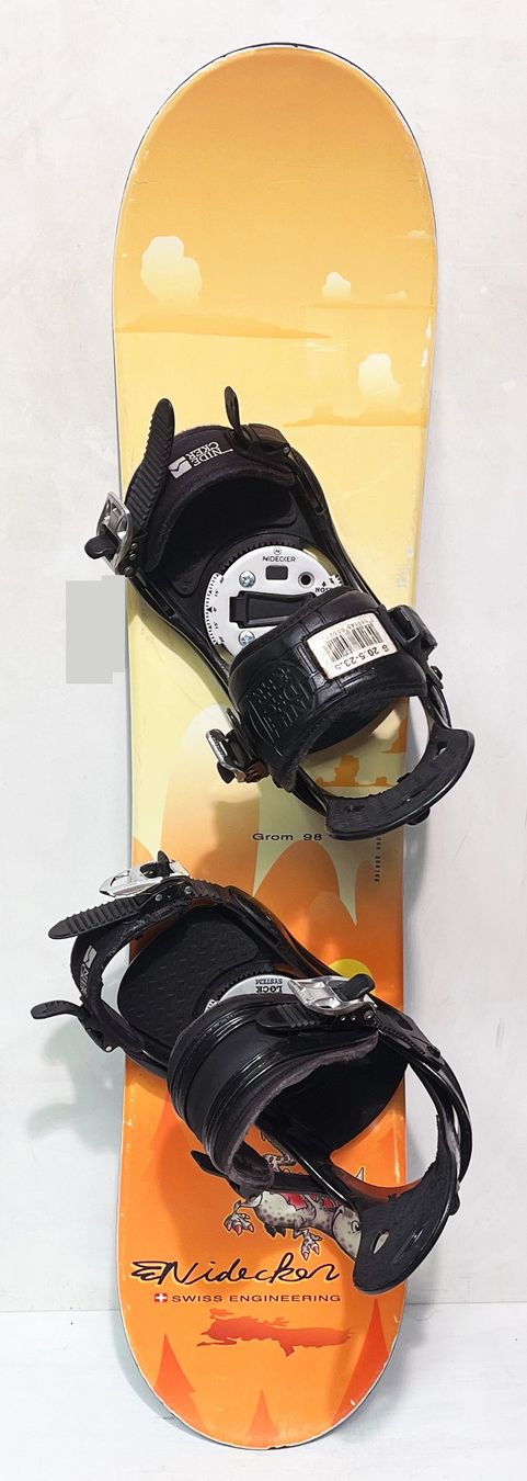 Nidecker Boards: Snowboard NIDECKER GROM     98 cm – D'occasion à Brüttisellen par SkiverkaufStepan