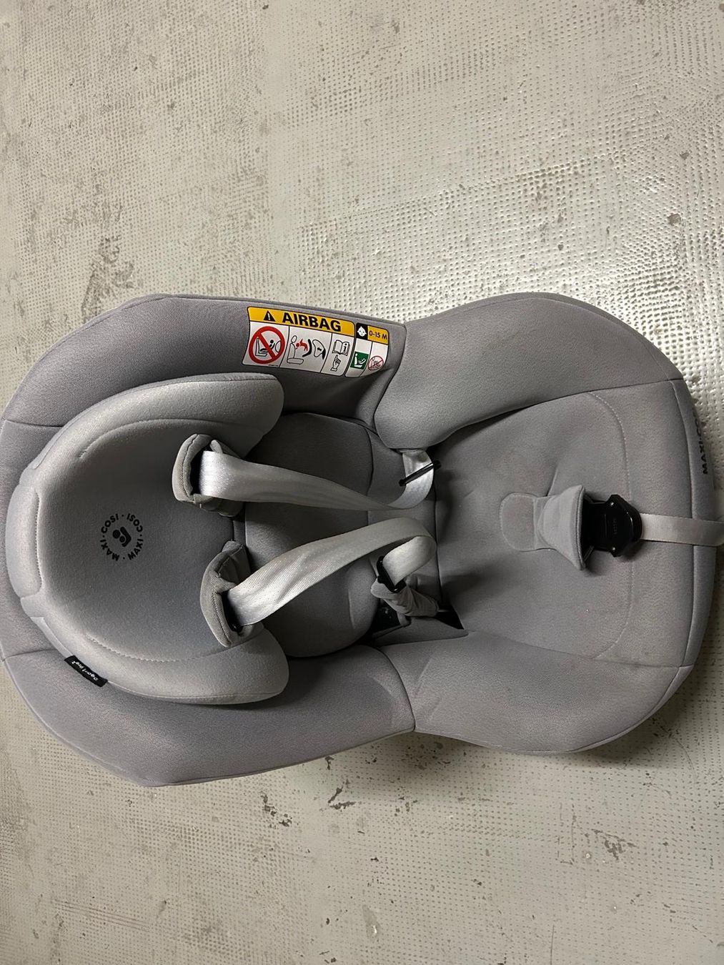 Maxi-Cosi Auto-Kindersitze: Maxi-Cosi Pearl Autositz und Isofix – Gebraucht aus Basel von Oasis111 1