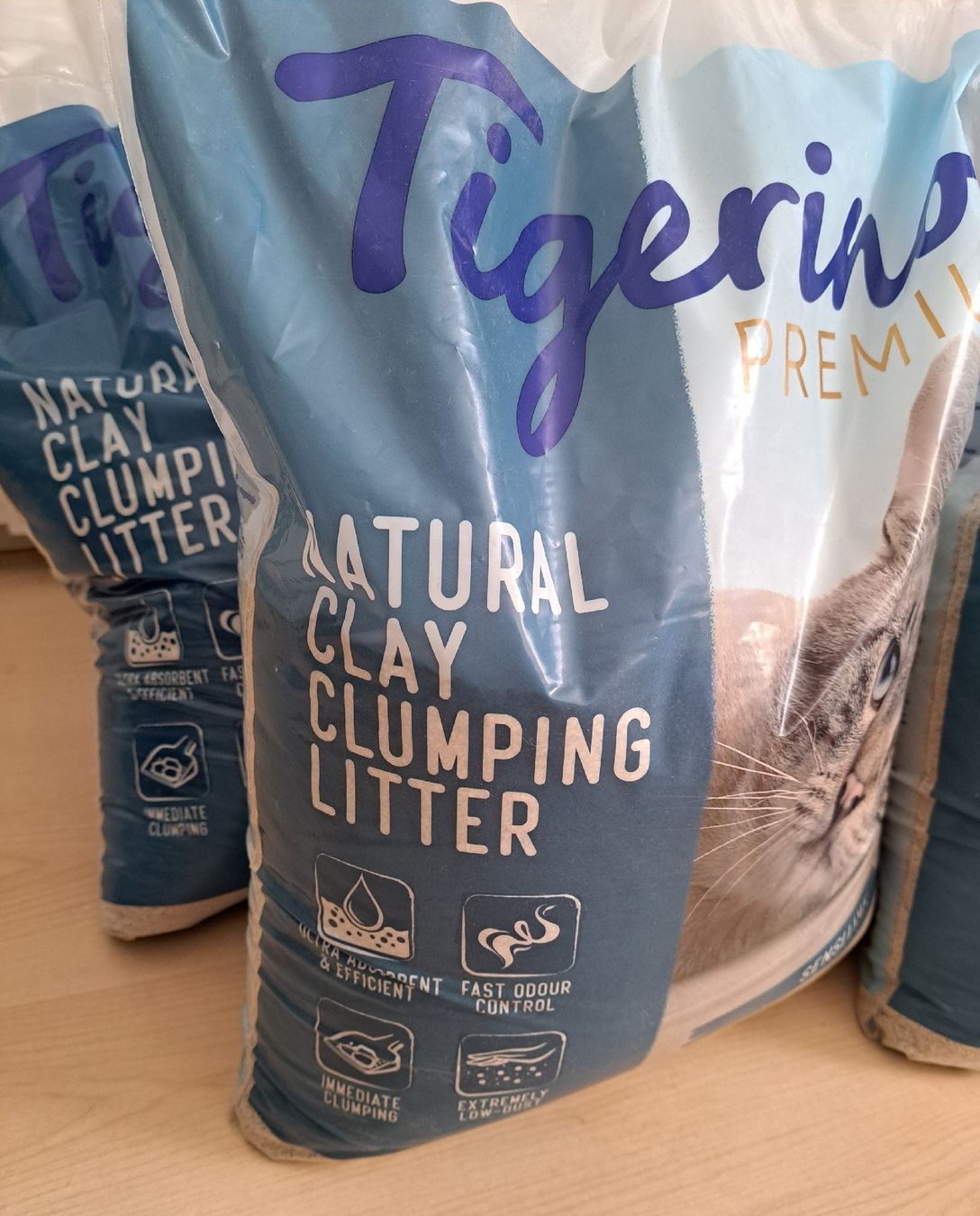 Cucce & Letti: Katzenstreu Tigerino Premium Klumpend – Nuovo (secondo la descrizione) da Thörigen venduto da leo_55vw 1