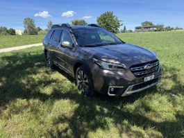 Subaru Outback Luxury 2.5i Neuwagenzustand