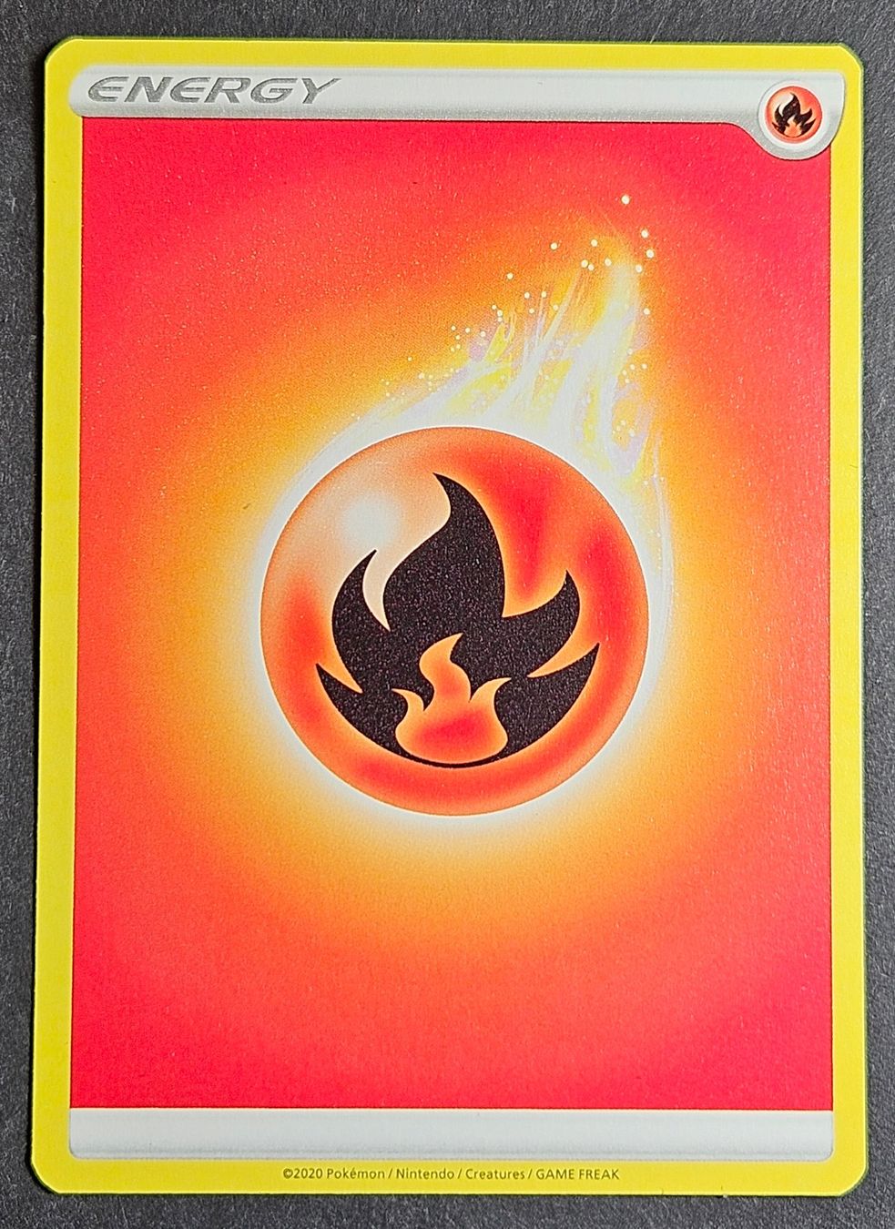 Pokémon Carte collezionabili: Pokemon Fire Energy SWSH - EN – Usato da Oberkulm venduto da BTB