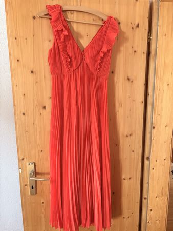 Elegantes Kleid