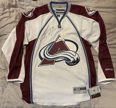 Colorado Avalanche NHL Jersey NEU - Signiert Peter Forsberg