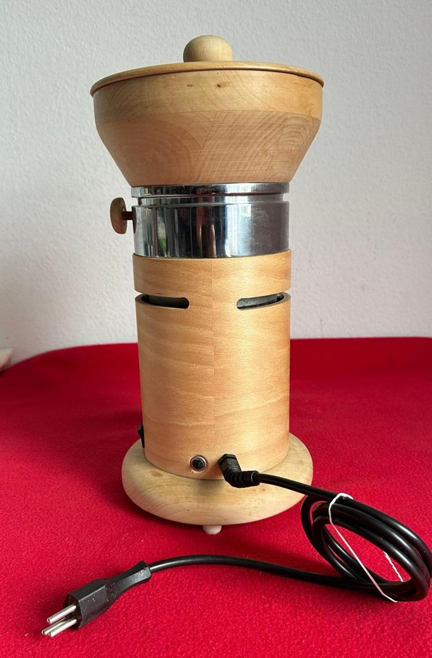 Küchengeräte: ***Salzburger*** Getreidemühle MT5 – Gebraucht aus Bronschhofen von Xena37 5
