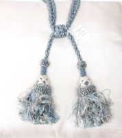 Embrasse  mit 2 Quasten - Embrasse  avec 2 pompons
