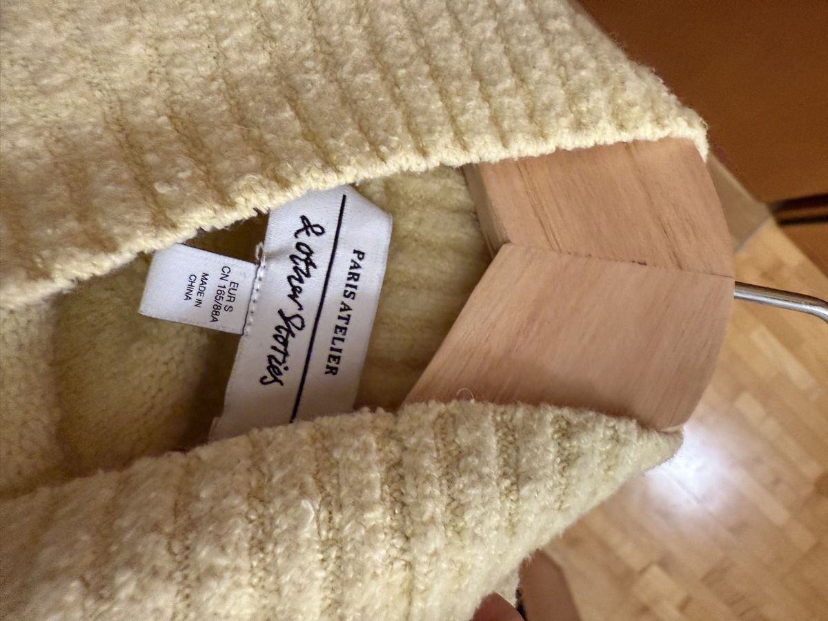 Other Stories Pullover & Sweatshirts: Pullover butteryello &other Stories – Gebraucht aus Mörschwil von Seegurke18 3