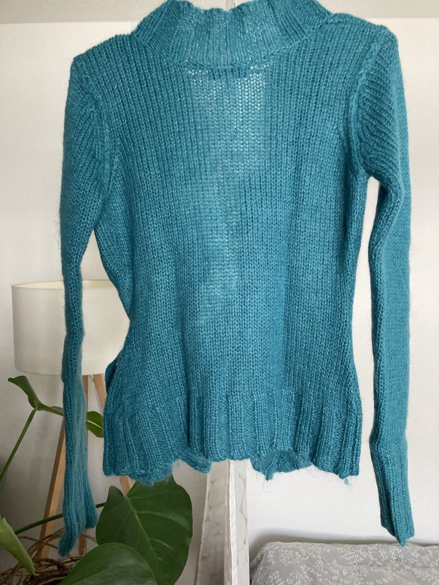 Vestes: Strickjacke Essentiel Antwerp – D'occasion à Riehen par Estello 1
