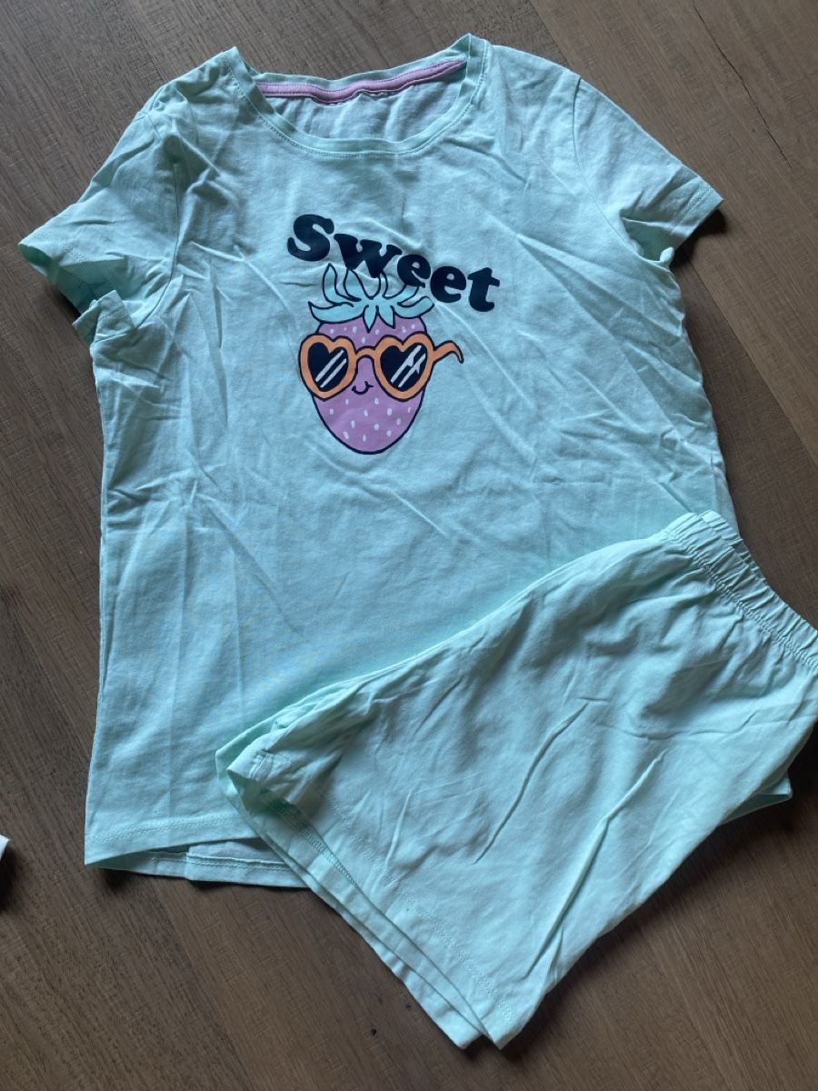 Pigiama & Simili: Kurzes Pyjama Gr. 128 mintgrün – Usato da Saanenmöser venduto da ballerinas
