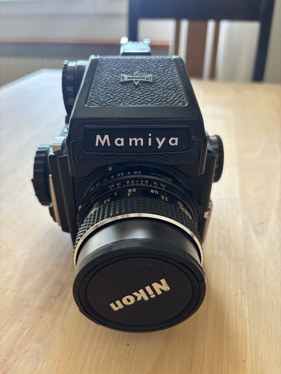 Mamiya Fotocamera: Mamiya 645, mit Prismensucher, Mittelformatkamera – Usato da Bern venduto da kja_w7dn 2