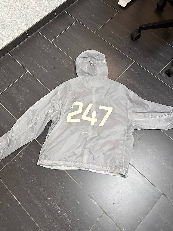 Giacche: Trainingsjacke Represent 247 Grösse S  – Nuovo e nell'imballaggio originale da Gattikon venduto da DarkKnight 1