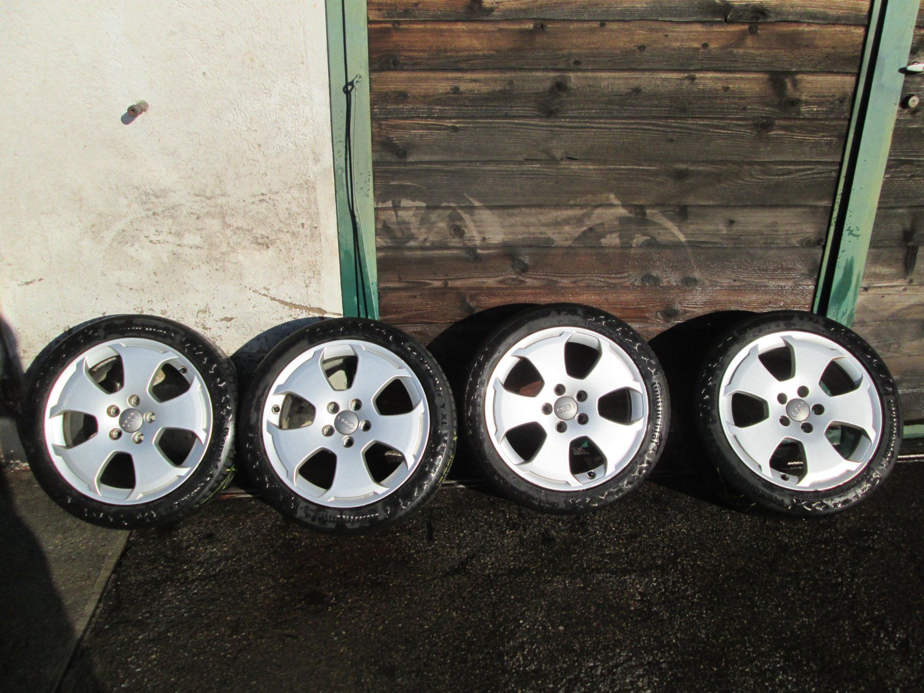 Audi Pneumatici & Ruote complete: Audi A3 8P Räder – Usato da Laufen venduto da Garage-Straumann