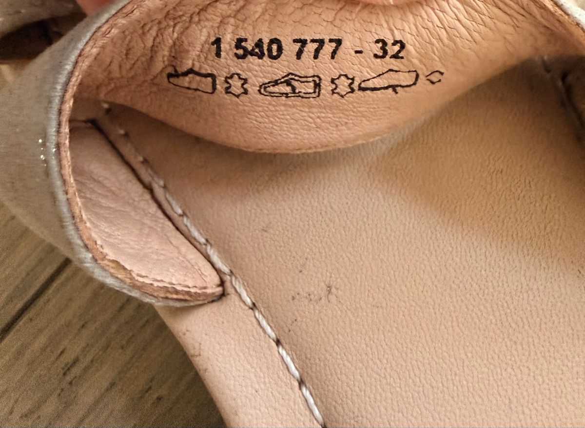 Scarpe per ragazze: Sandales Varese taille 32 en cuir – Usato da Lausanne venduto da mik_l5py 2