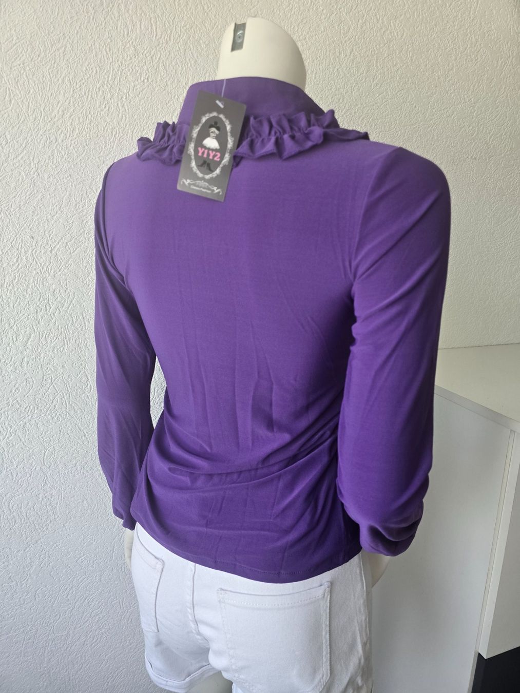 Camicette: Blouse Purple neuve T-s – Nuovo e nell'imballaggio originale da Les Verrières venduto da kitel79 7