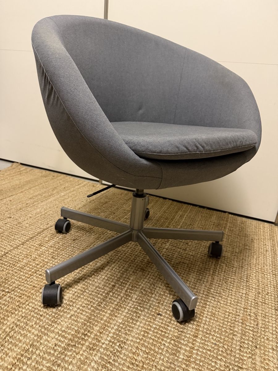 Ikea Chaises: Bürostuhl – D'occasion à Bubikon par shaolin01