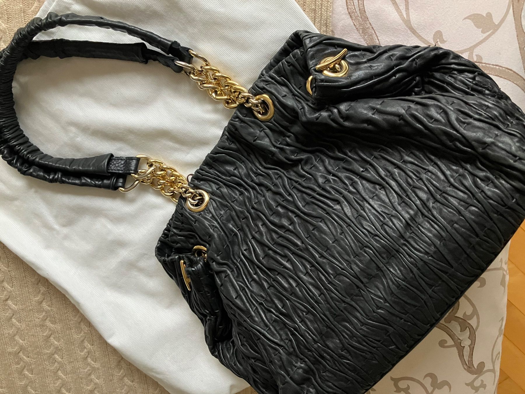 Borse da donna: Borsa in pelle nera Elegance-Paris – Usato da Rancate venduto da FiorAngela011