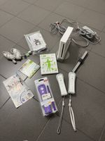 Wii Konsole mit Wii Fit Plus & Zubehör, top Zustand!