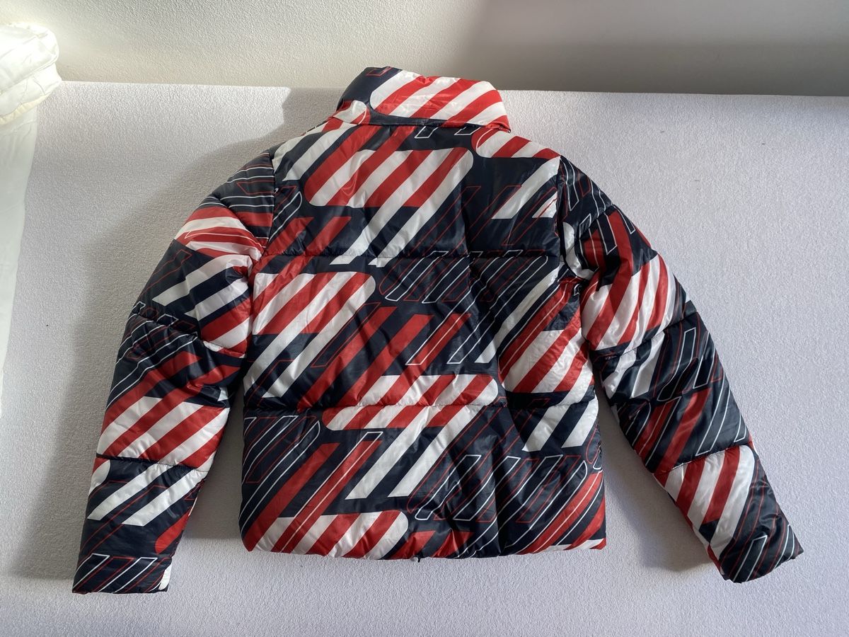 Superdry Mäntel: Manteau Superdry Super Confortable | Taille M – Gebraucht aus geneve von cey_5ywd 4