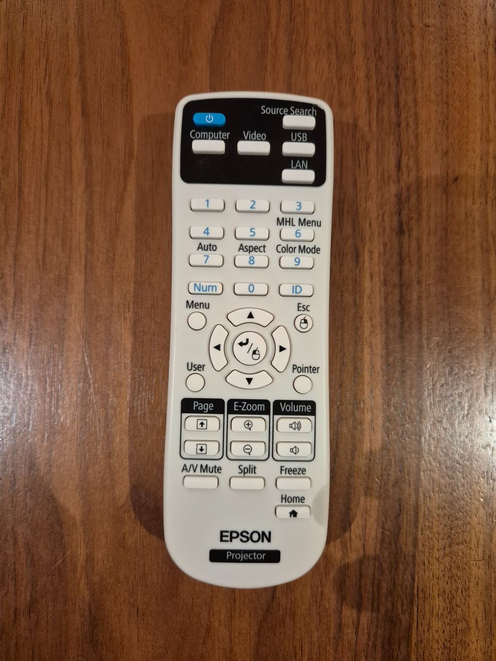 Epson Videoprojektoren: EPSON EB-U04 Beamer – Gebraucht aus Thun von tri-tra-trio 4