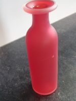 Murano Glas Vase, dunkelrot, mit Marke