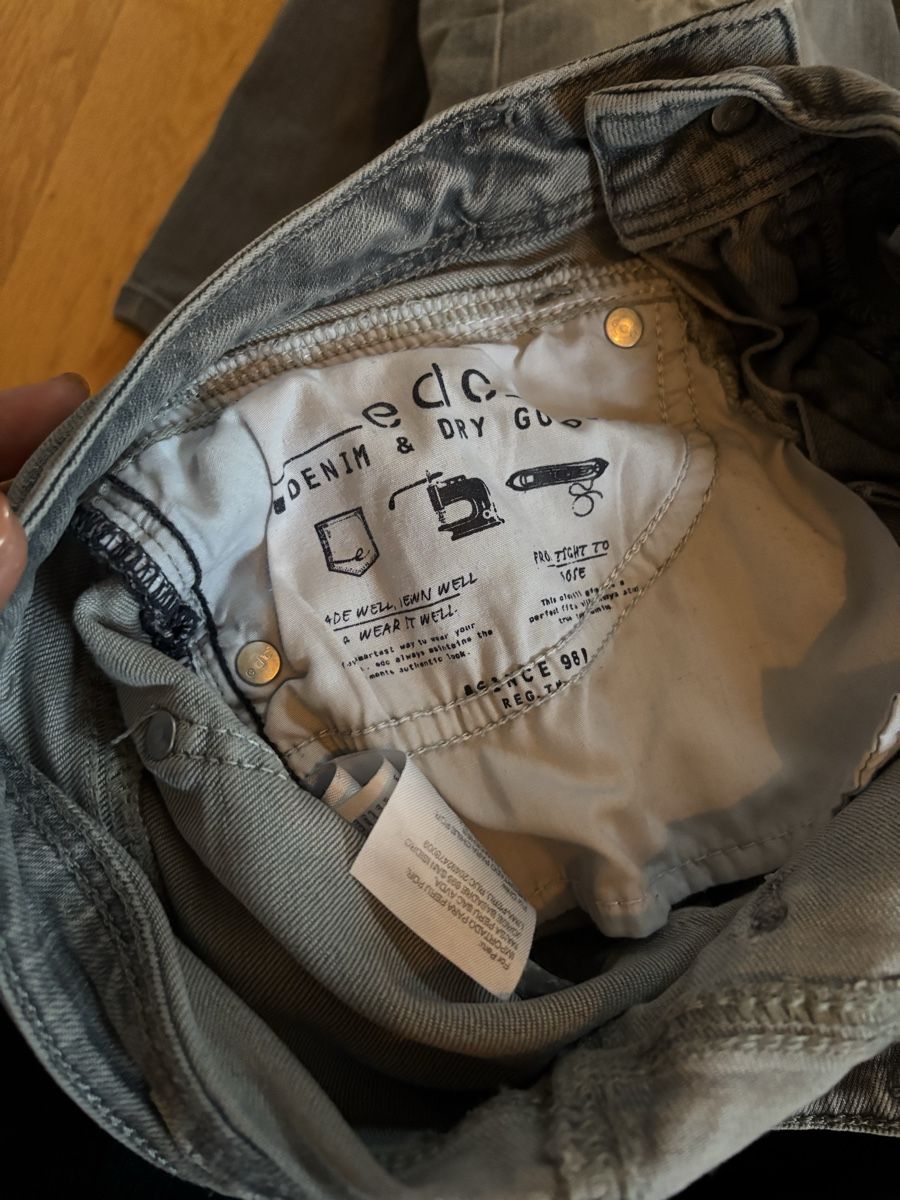 Esprit Jeans: Graue EDC Jeans Gr. 26/32 Top Zustand – Usato da Zürich venduto da deruja 5
