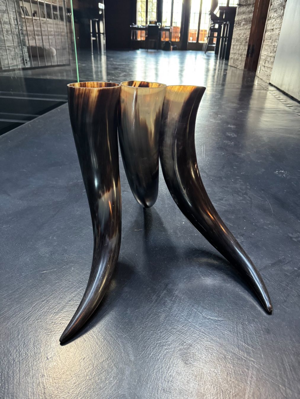 Tutte le decorazioni: Handcrafted Viking Horns with Stand – Usato da Oeschseite venduto da -Luxury-On-Line-
