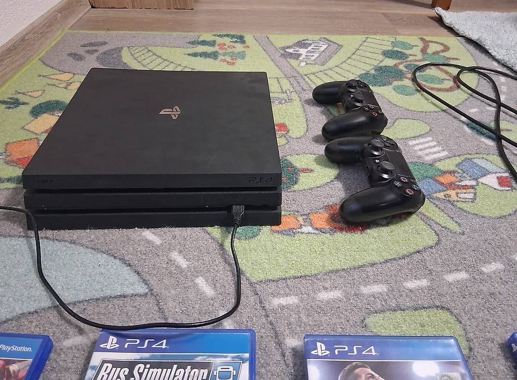 Console: Ps4 Pro 1TB – Usato da Kleindöttingen venduto da sib_h7mm 1