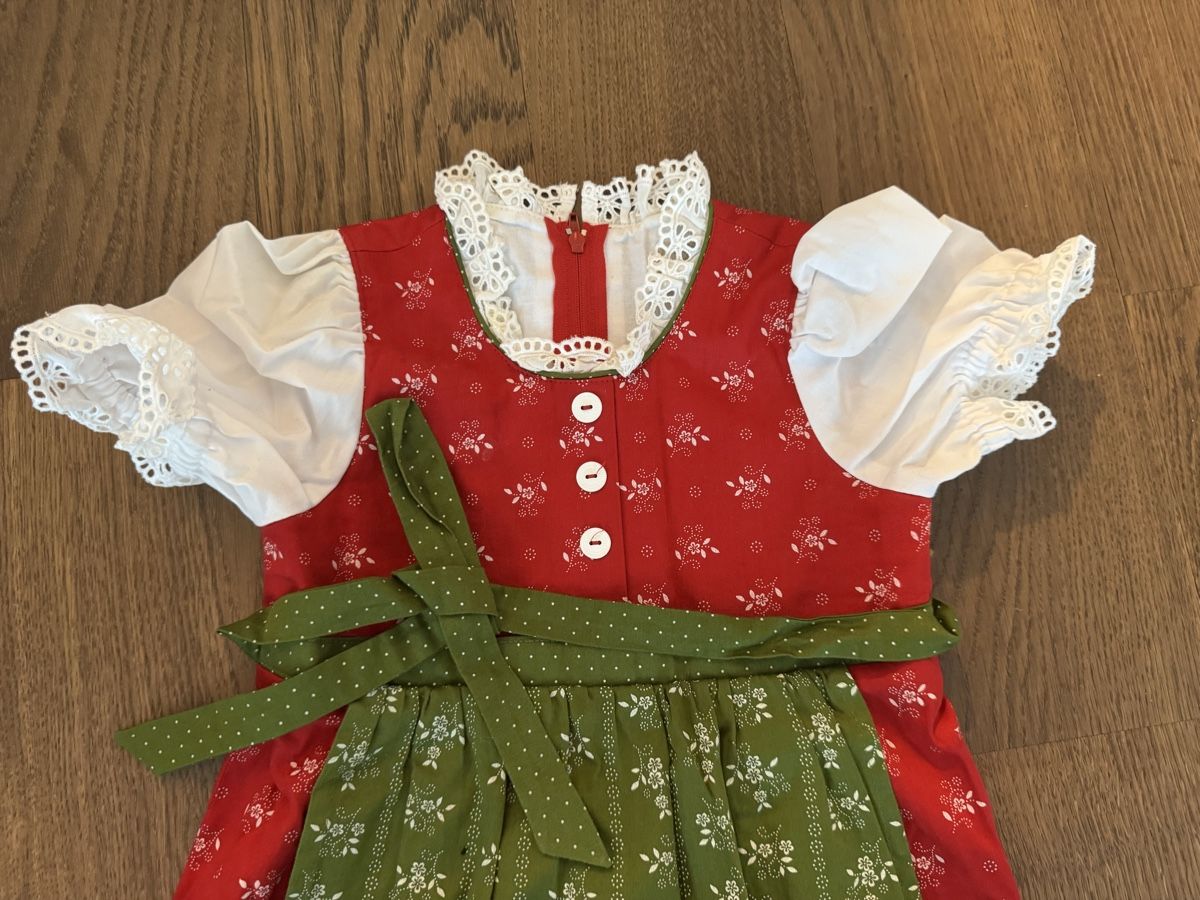 Vestiti & Gonne: Süßes Mädchen-Dirndl / Trachtenkleid Gr. 98 – Usato da Baar venduto da dan_8967 1