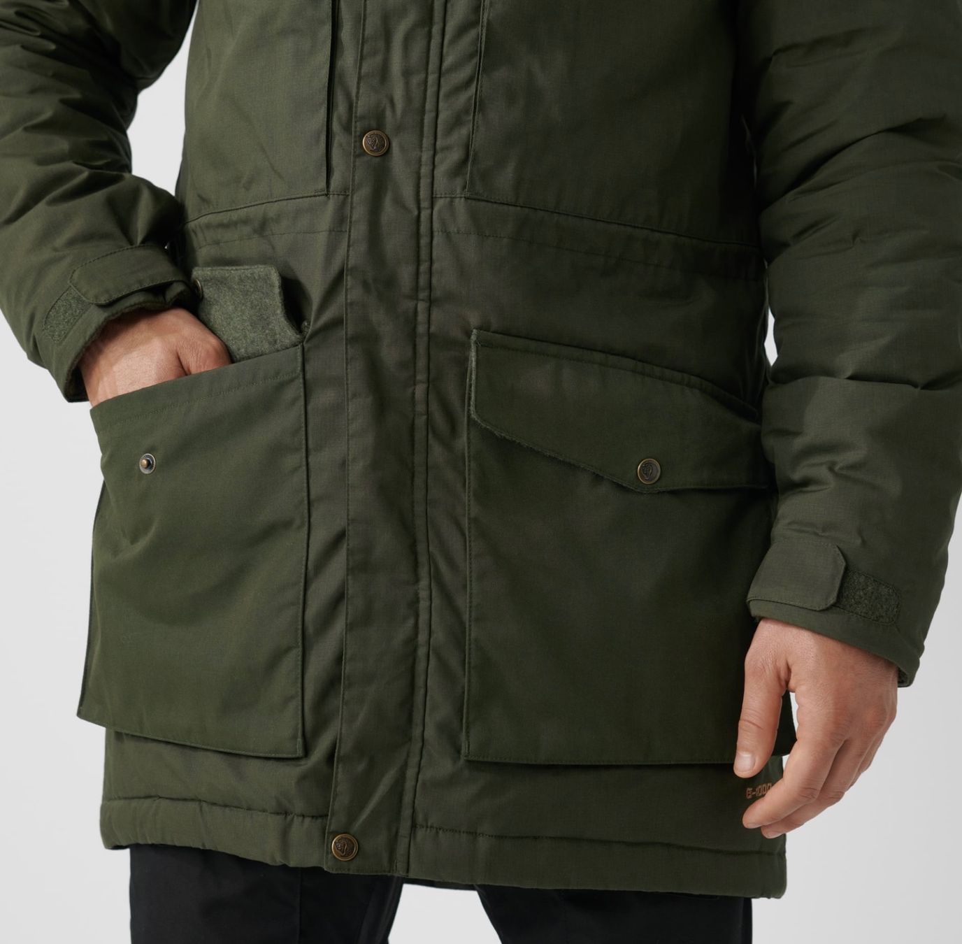 Fjällräven Jacken: Fjällräven Singi Wool Padded Parka M Deep Forest Gr.L Herren – Neu und originalverpackt aus Basel von Seifehuesli 7