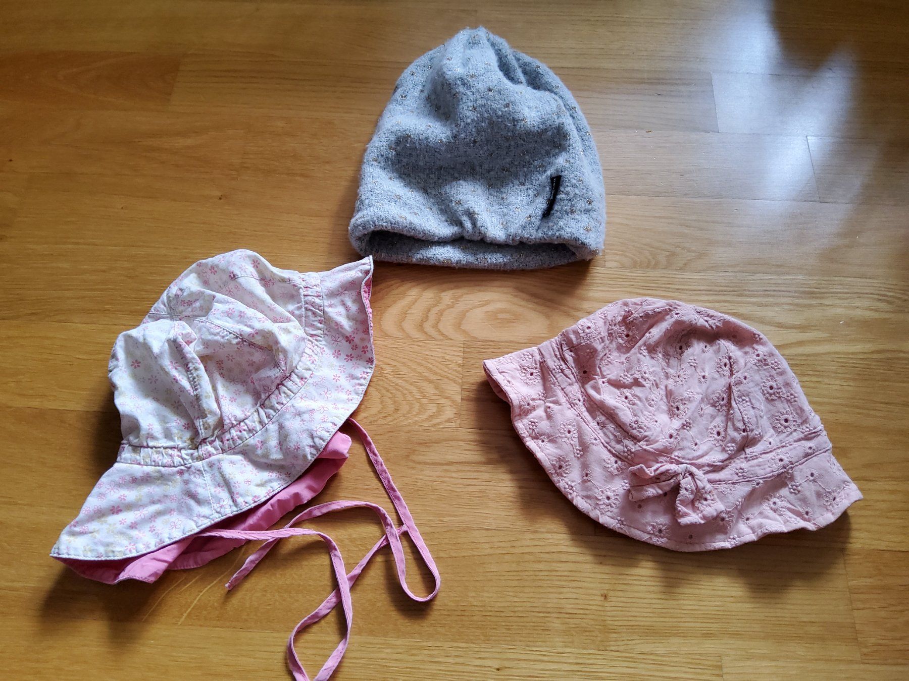 Altro abbigliamento per bambino: 3 Hütte grösse 51 – Nuovo (secondo la descrizione) da Frick venduto da Spain_3