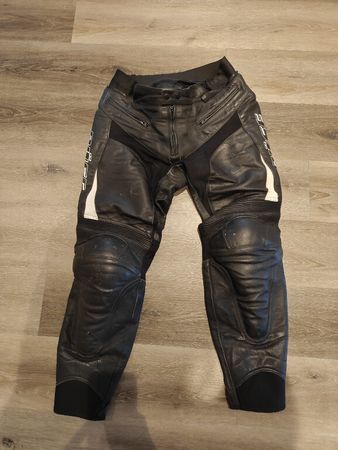 Büse Motorradhose Herren L/52