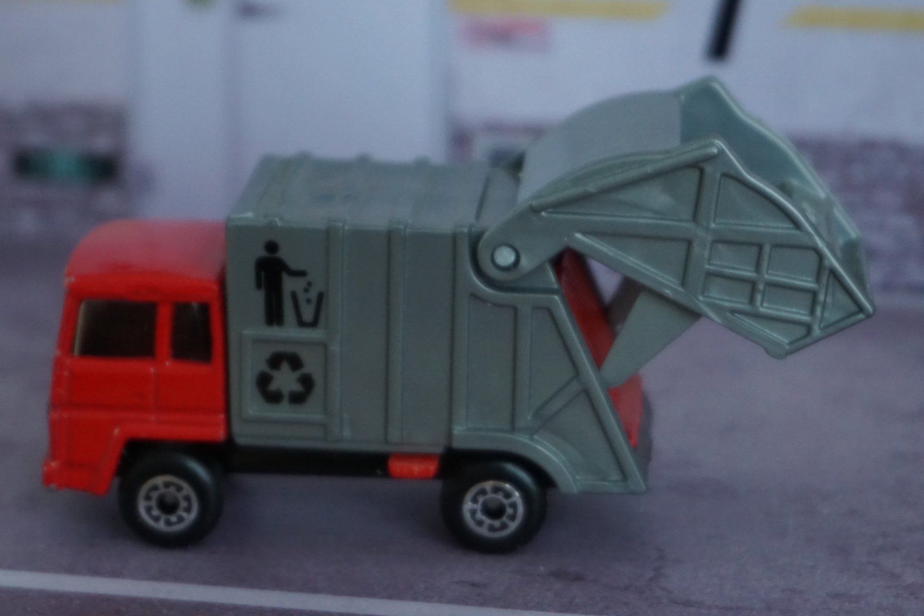 Matchbox Modellini d'auto: Matchbox Kerichtwagen LKW COOL !!!!!!!!!! – Usato da Reiden venduto da Doppeldecker69 4