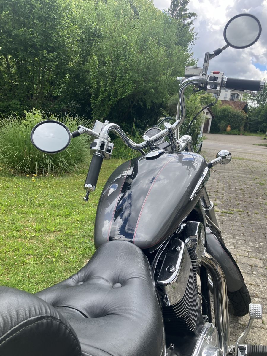 Suzuki Chopper: Suzuki Intruder Vs 1400 – Usato da Seuzach venduto da nns_y9rv 1