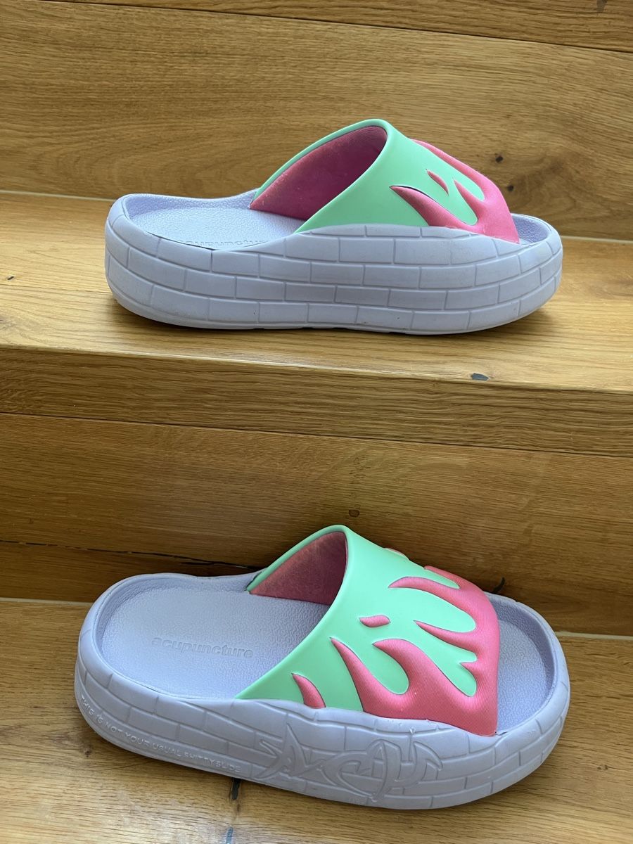 Scarpe da donna: Acupuncture Pantoffeln – Usato da Frauenfeld venduto da Lascalar686 1