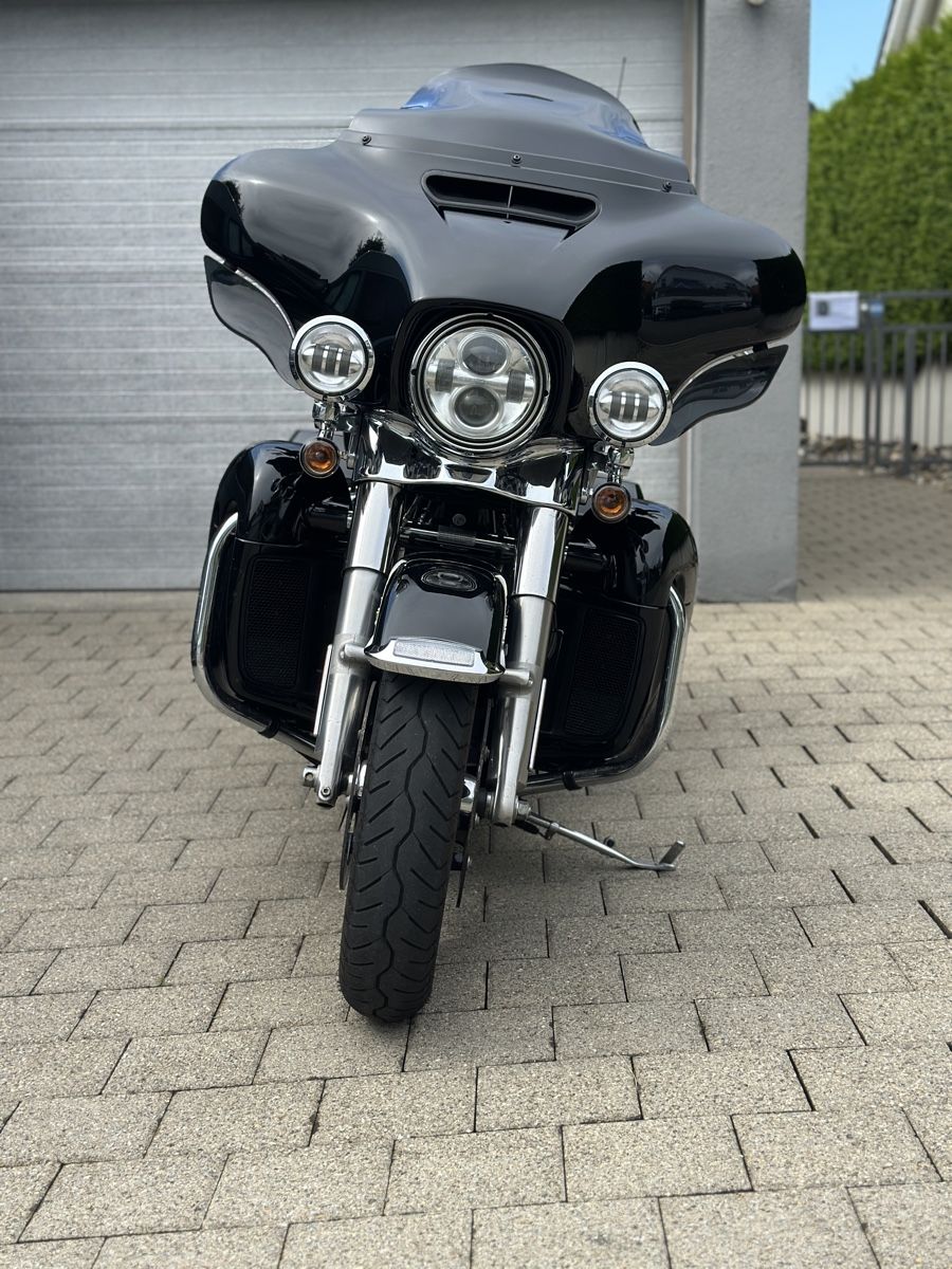 Harley-Davidson Touring: Harley Davidson FLHTK Electra Glide Ultra Limited 114 – Gebraucht aus St. Gallen von Phantombike.Swiss 2