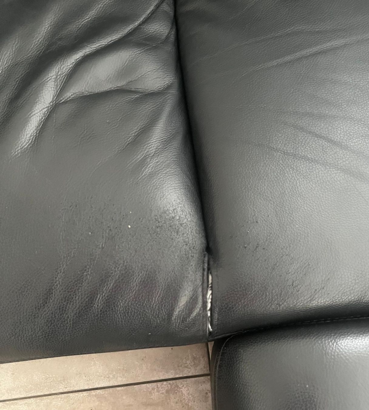 Sofas: Canapé d’angle – Gebraucht aus Collombey von Jehona_s 2