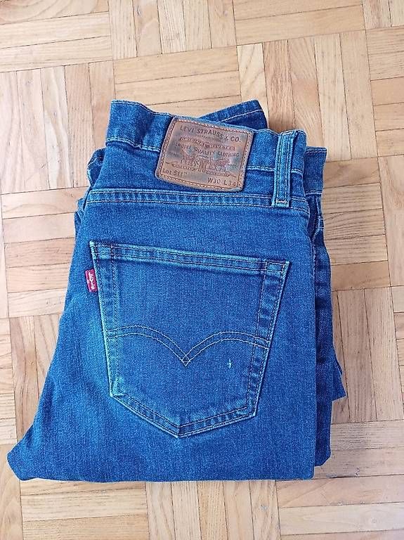 Jeans: Jeans Levi's taille 30x34 – Usato da Glovelier venduto da GaCh