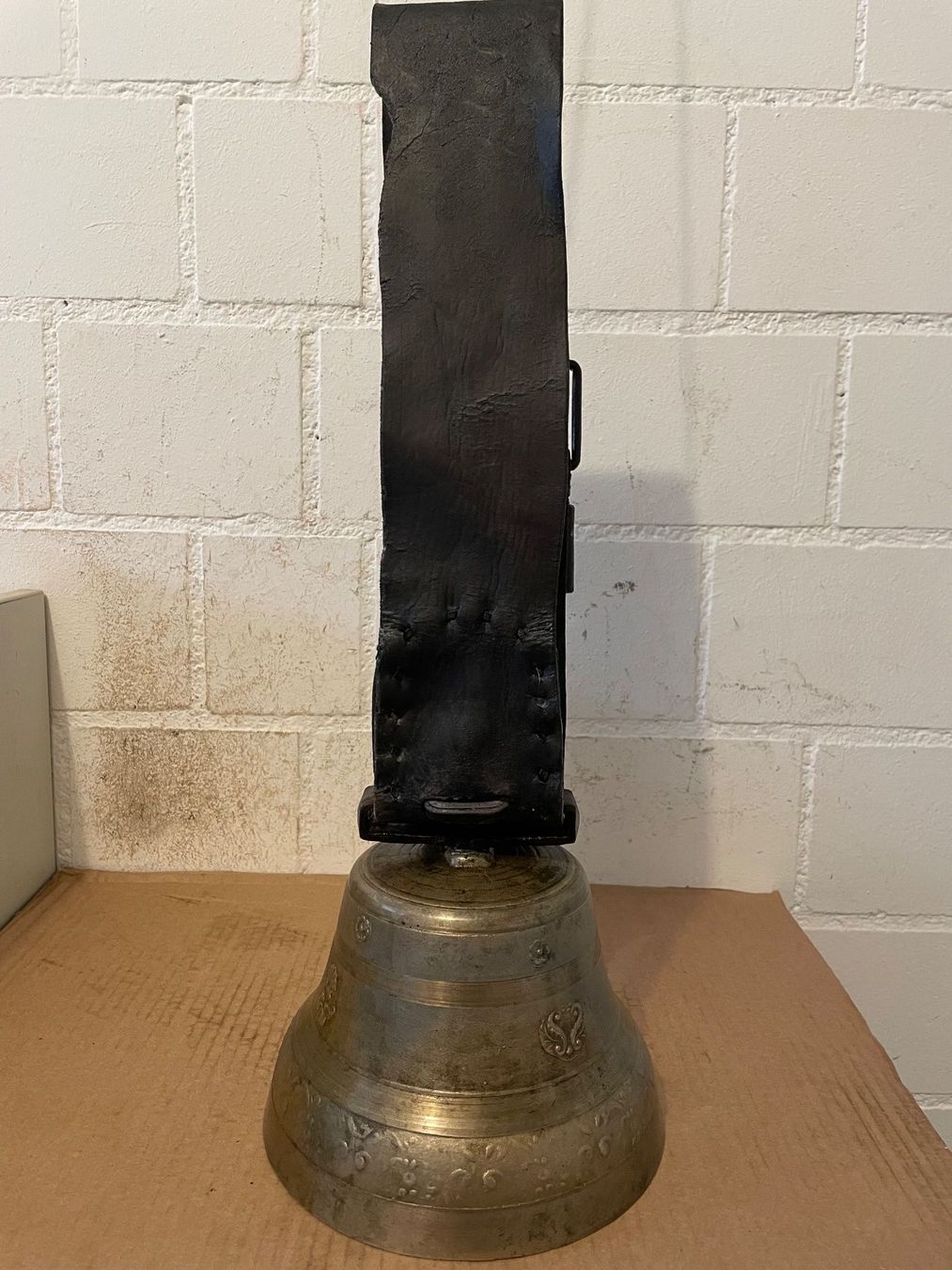 Cloches & sonnailles: Alte Glocke ab 1.00 Fr. – D'occasion à Birrhard par magisto52 5